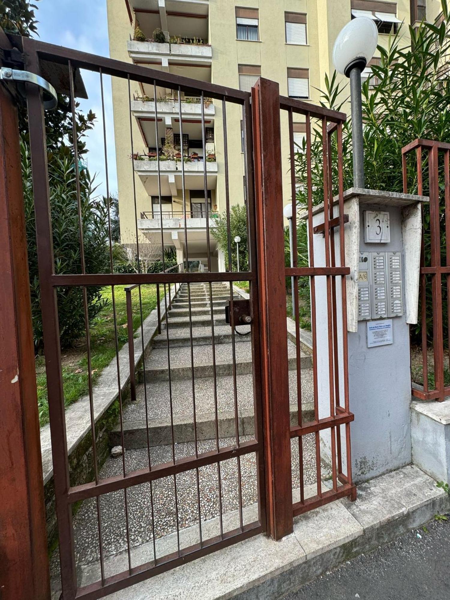 Volturno Guest House Рим Екстериор снимка